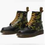 BAPESTA x Dr Marten 8 eyelet camo boots-BLACK